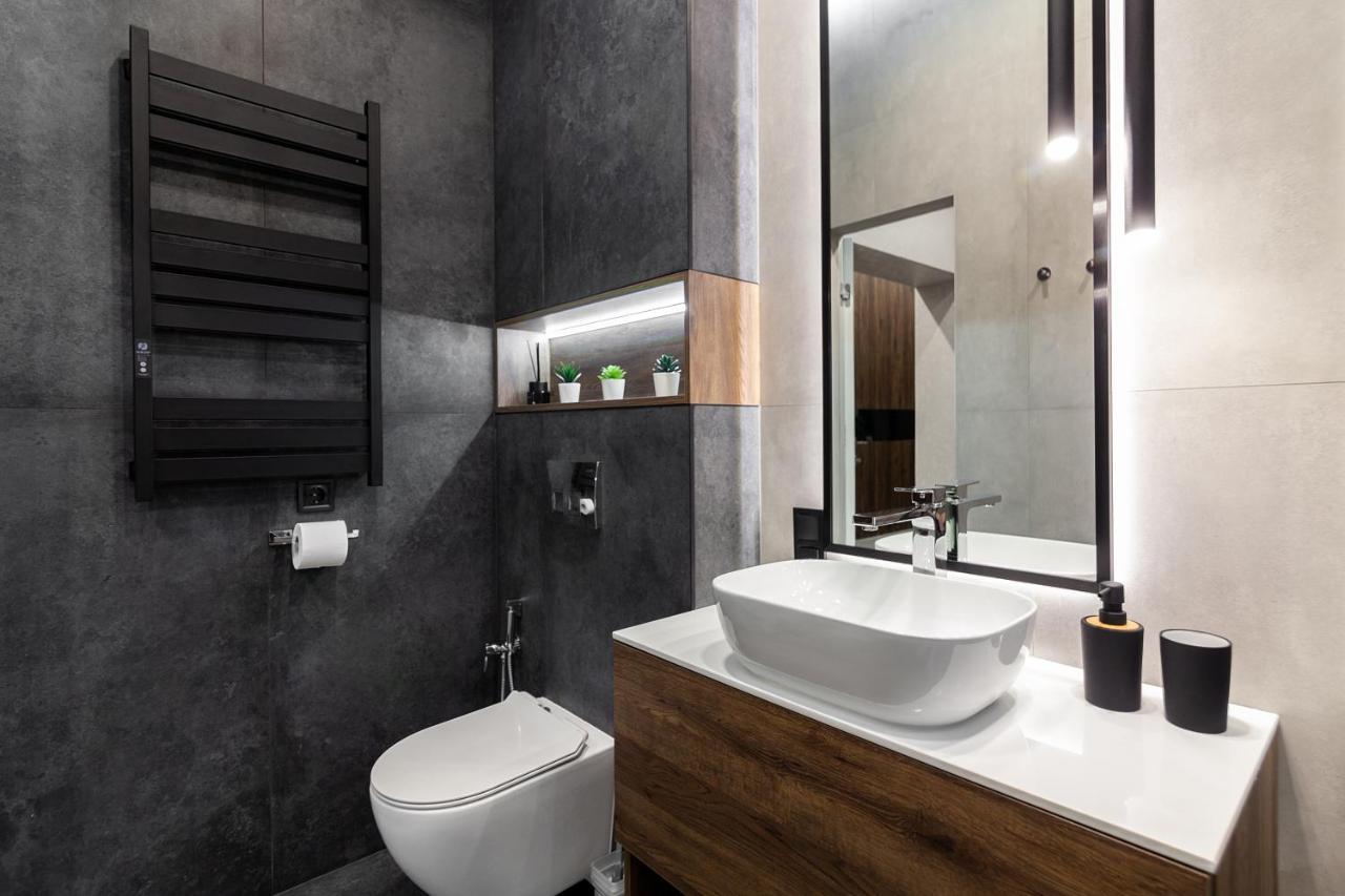 Dream Apartament On Drahomanova Street Львов Экстерьер фото